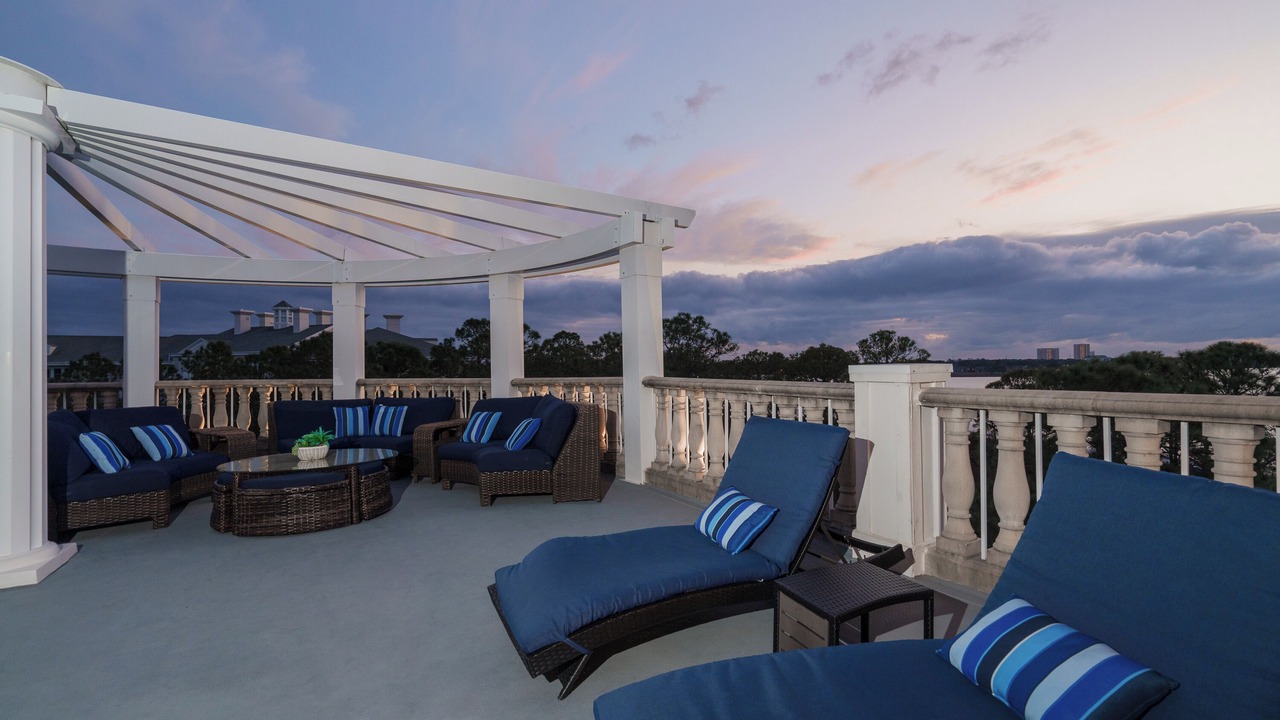 Photo of Patio Balcony in Baytowne Wharf