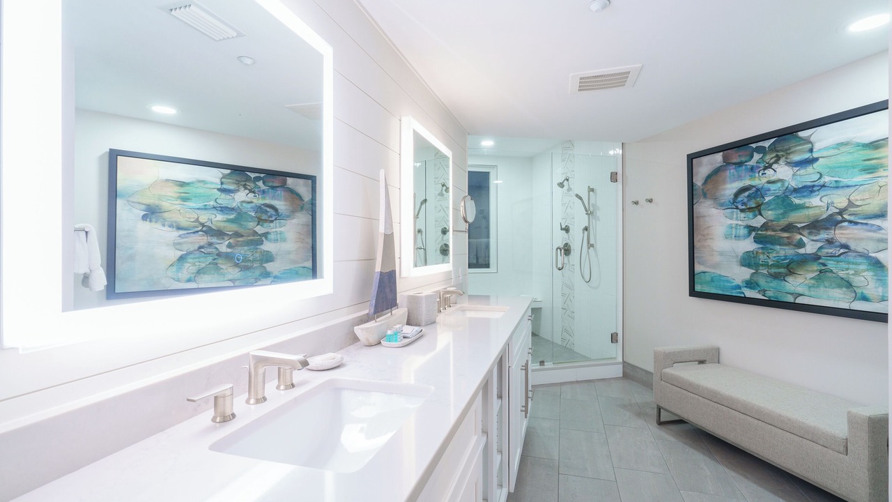 Photo of Bathroom in Baytowne Wharf