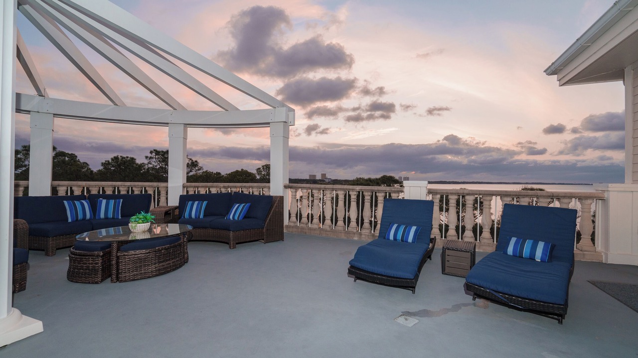 Photo of Patio Balcony in Baytowne Wharf