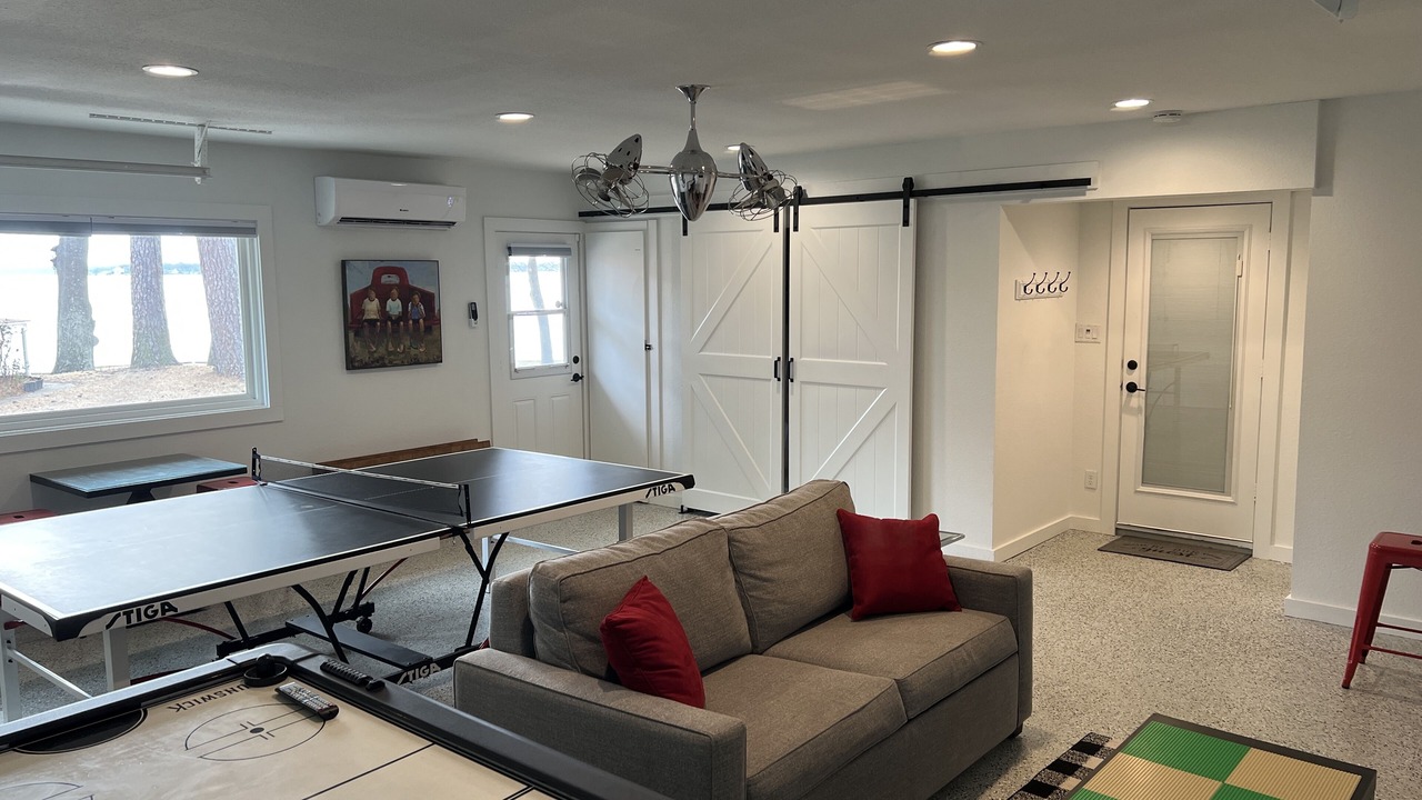 Photo of Bedroom in Gun Barrel City