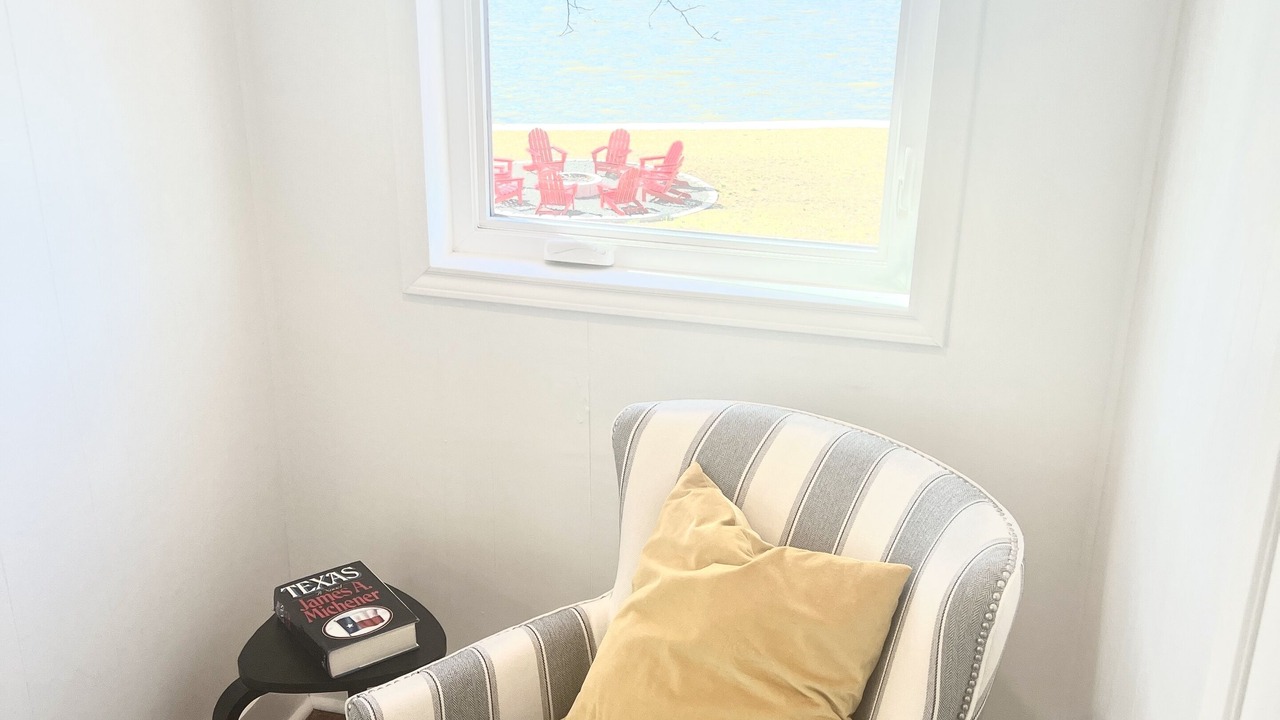 Photo of Bedroom in Gun Barrel City