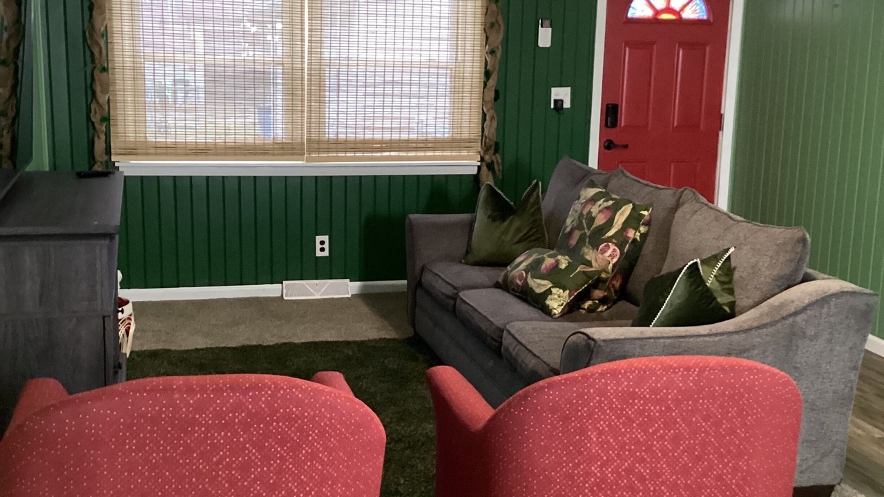 Photo of Livingroom in Bass Lake