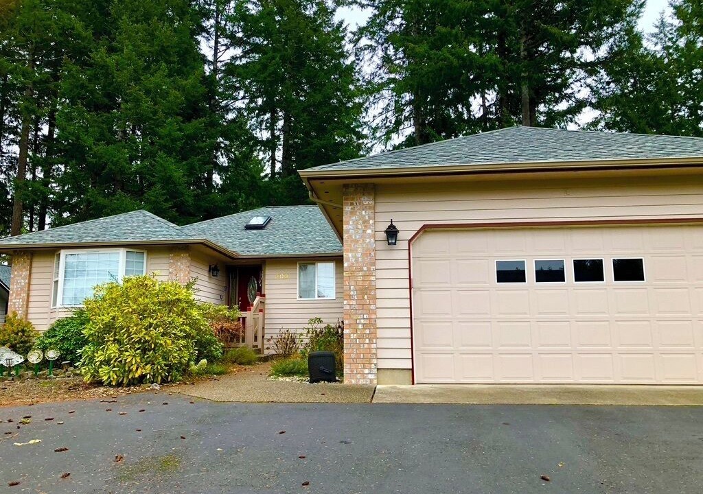 Photo of Outdoor in Shelton