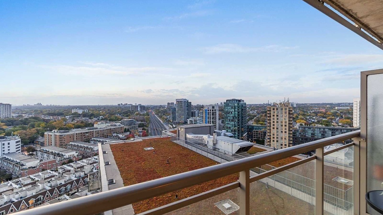 Photo of Outdoor in Parkdale