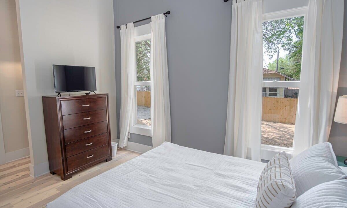 Photo of Bedroom in Near East Side