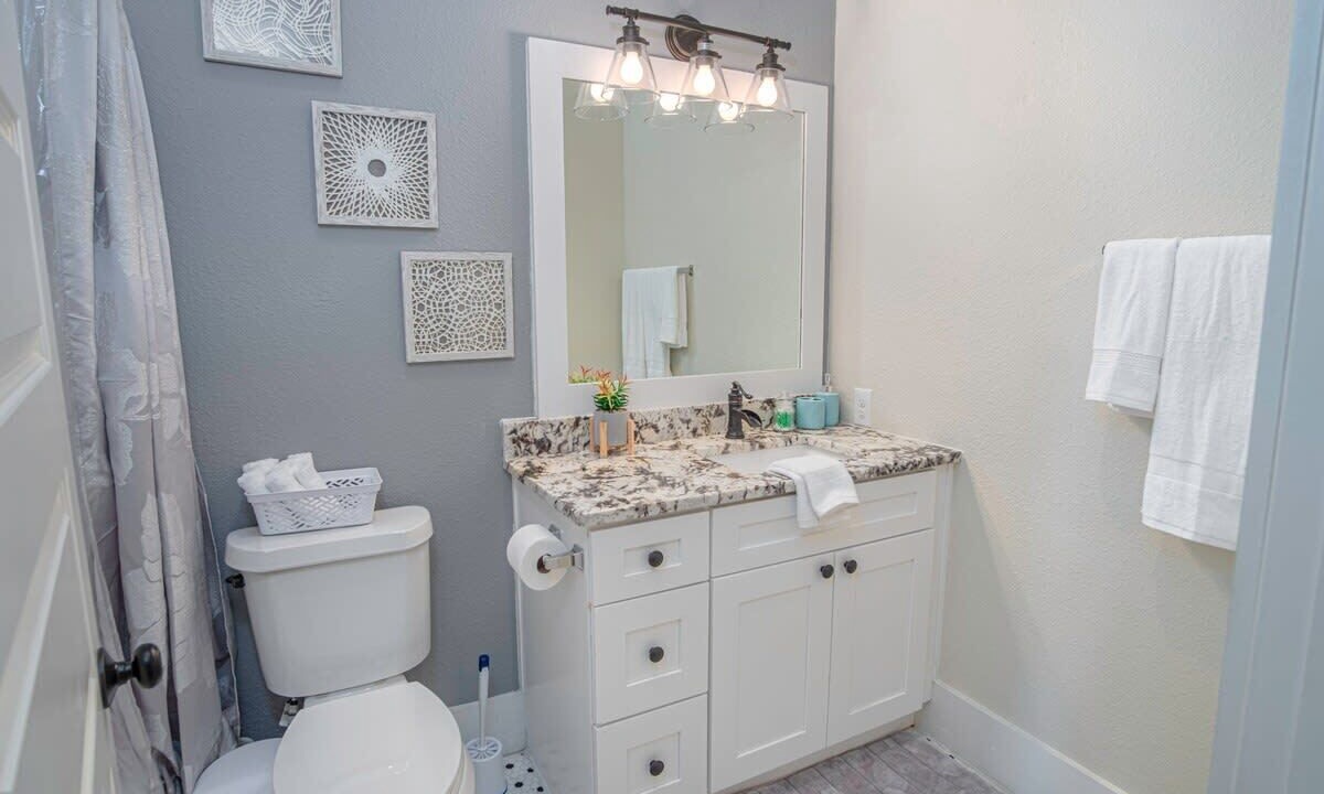 Photo of Bathroom in Near East Side