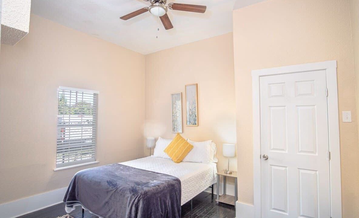 Photo of Bedroom in Near East Side