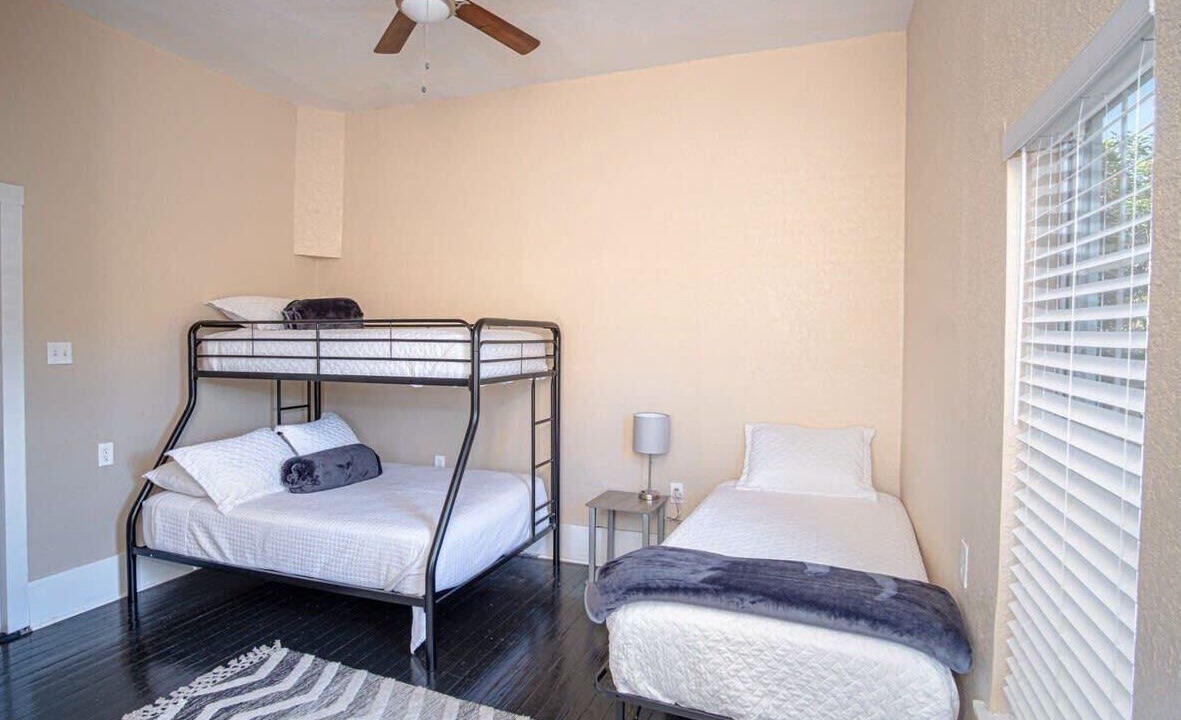 Photo of Bedroom in Near East Side