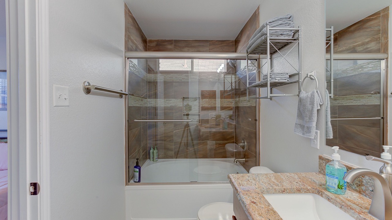 Photo of Bathroom in Manchaca