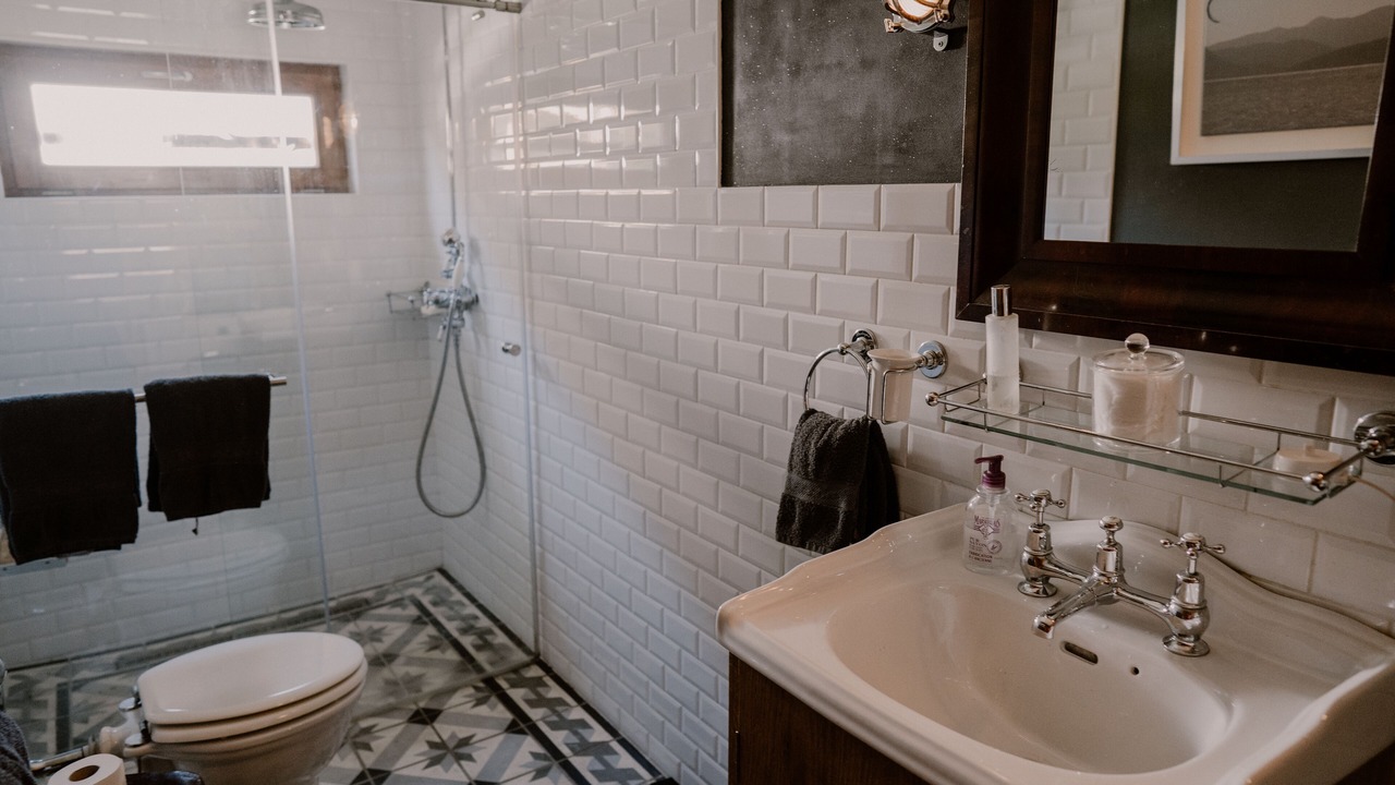 Photo of Bathroom in Mezos
