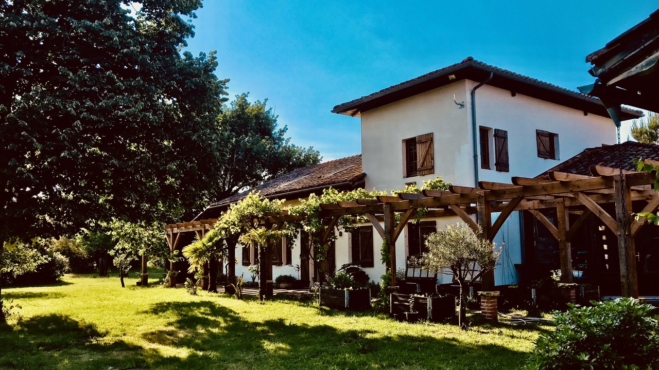Photo of Outdoor in Mezos