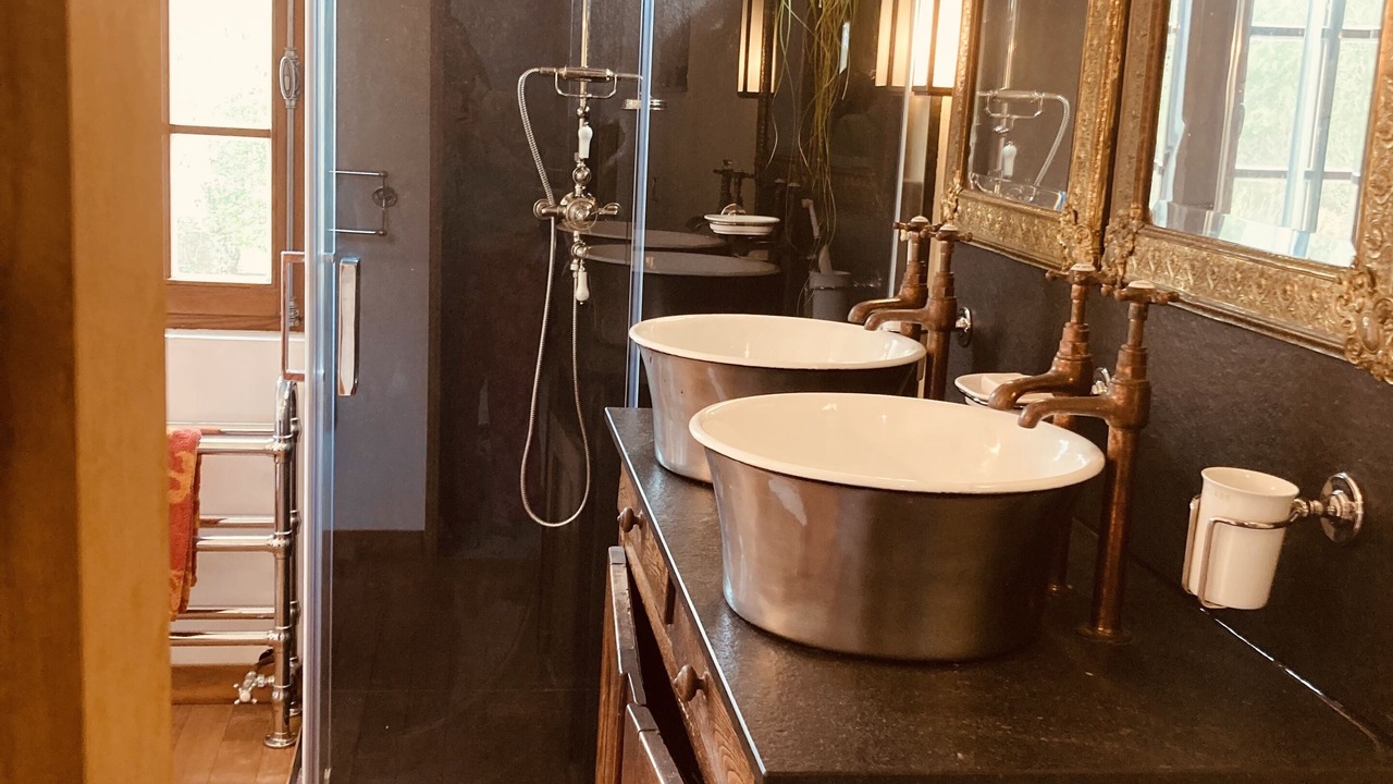 Photo of Bathroom in Mezos