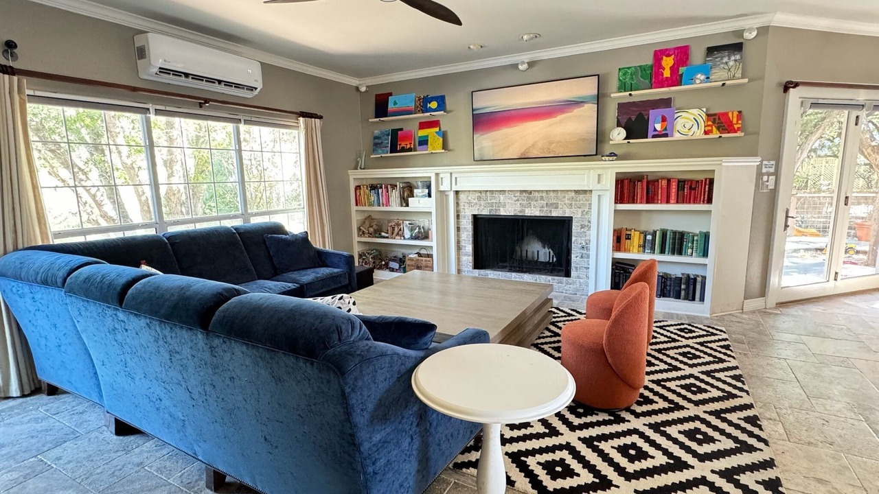 Photo of Livingroom in North San Antonio - SAT