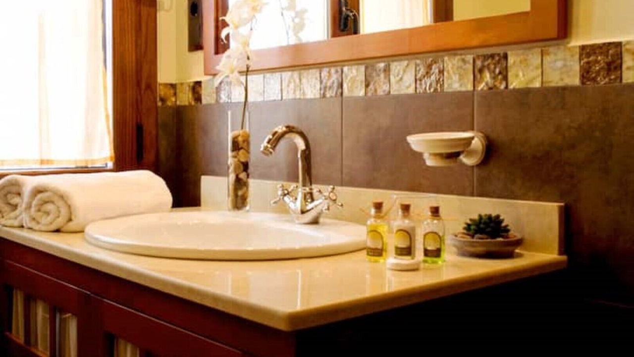 Photo of Bathroom in Puertolas