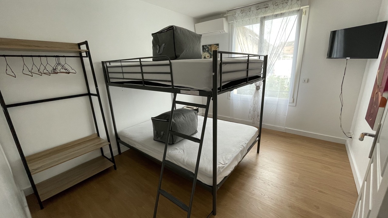 Photo of Bedroom in Ouistreham