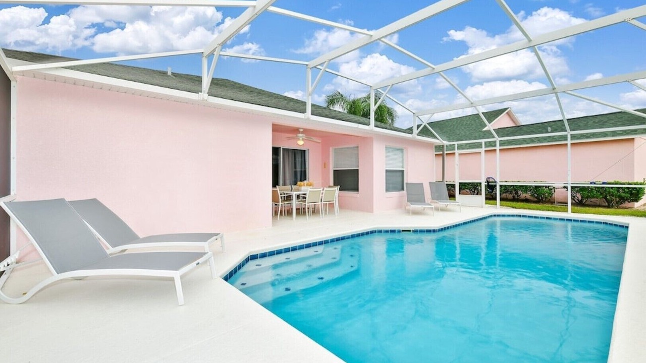 Photo of Outdoor in Loughman