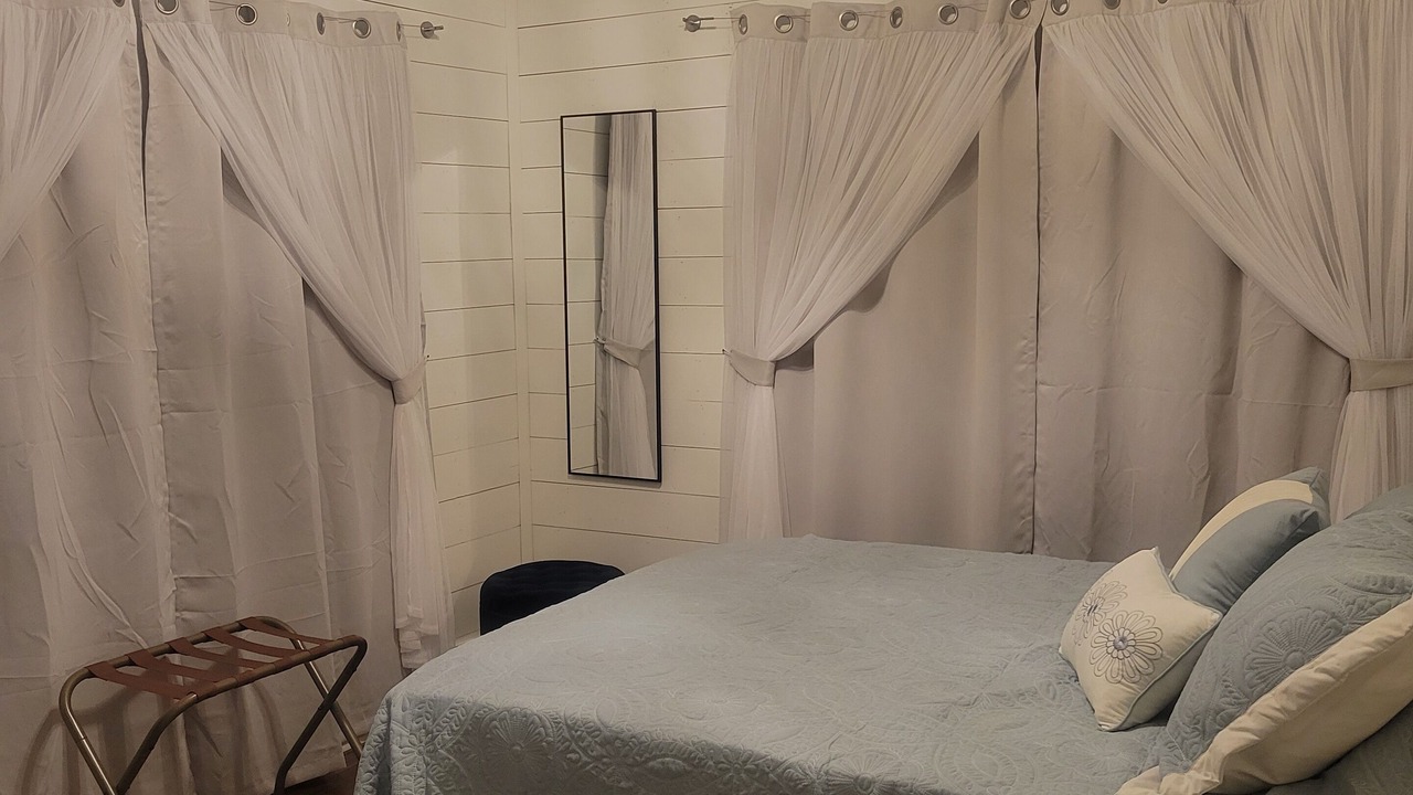 Photo of Bedroom in Paola