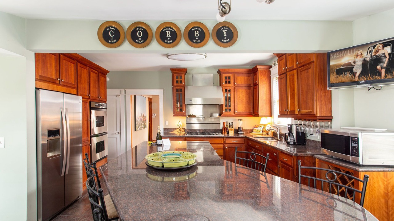 Photo of Kitchen in Historic Edgefield