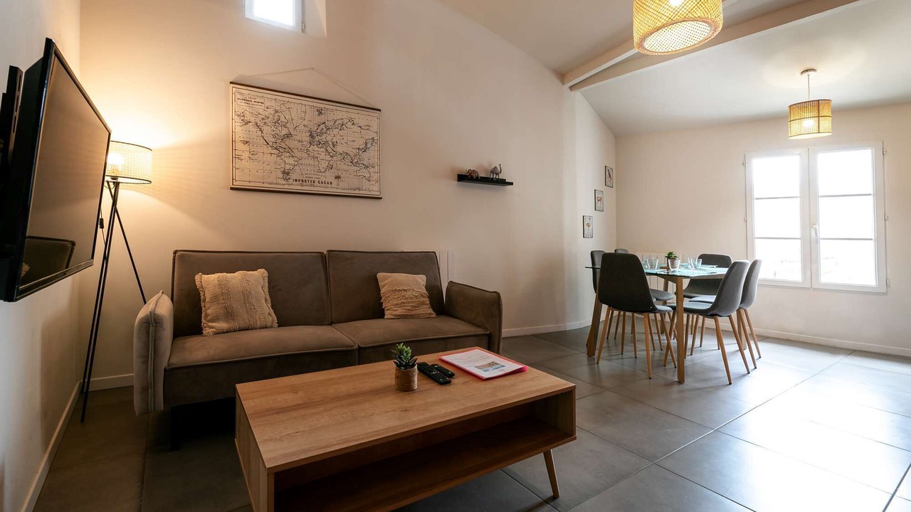 Photo of Livingroom in Saint-Mathieu