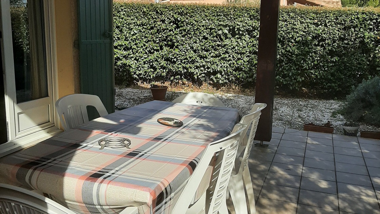 Photo of Outdoor in Eyguieres