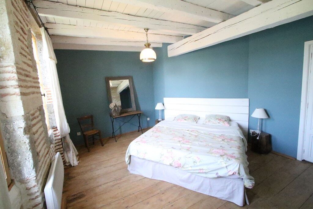 Photo of Bedroom in Clairac