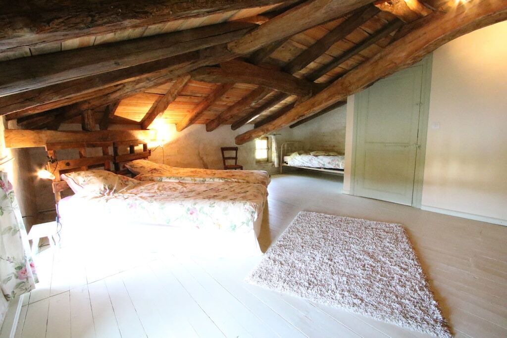 Photo of Bedroom in Clairac