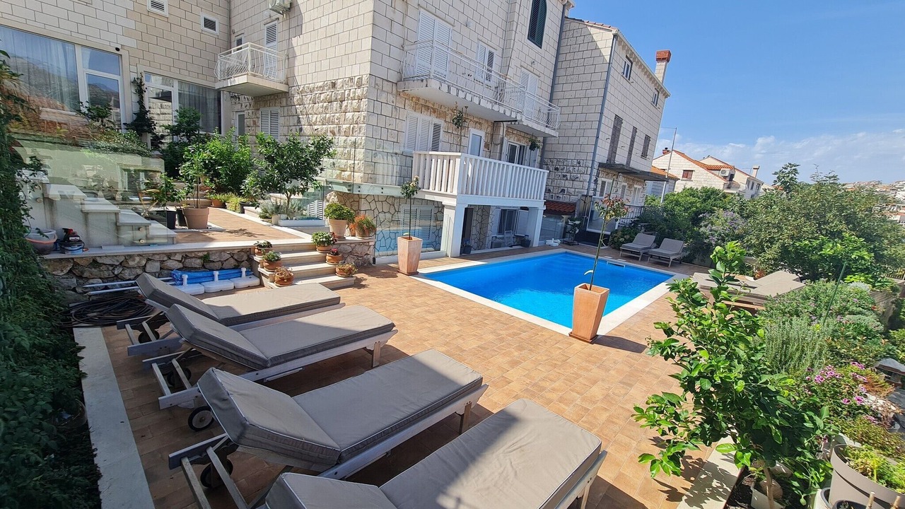 Photo of Outdoor in Lapad