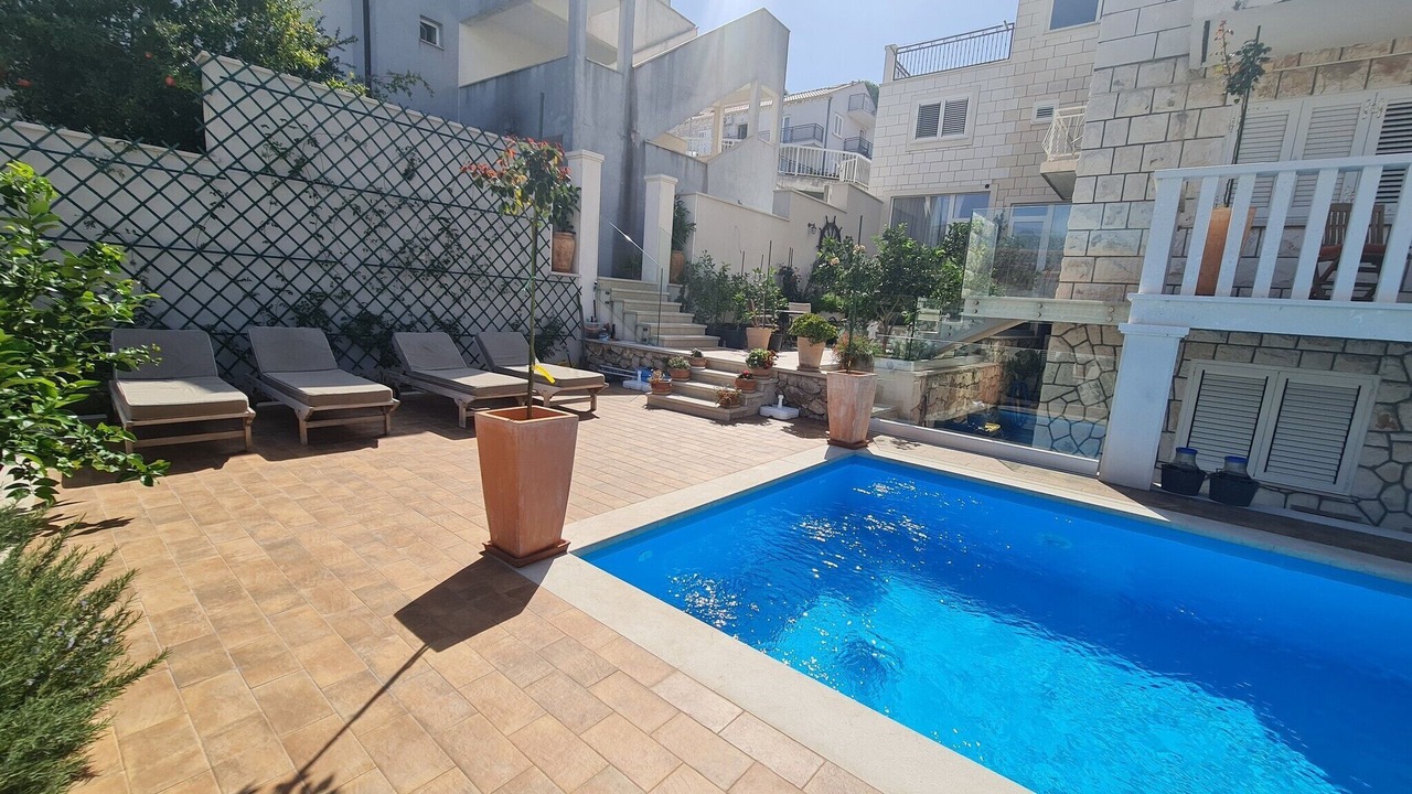 Photo of Outdoor in Lapad