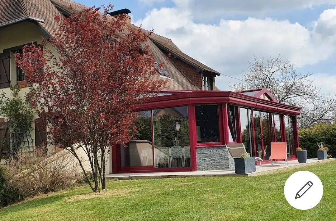 Photo of Outdoor in Reux