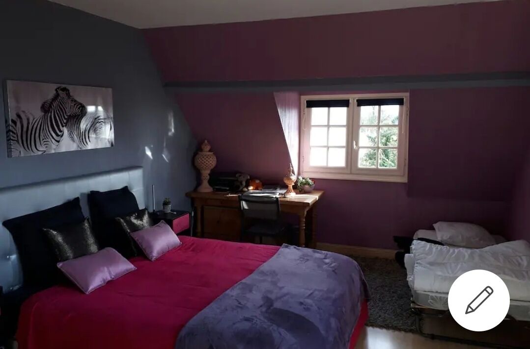Photo of Bedroom in Reux