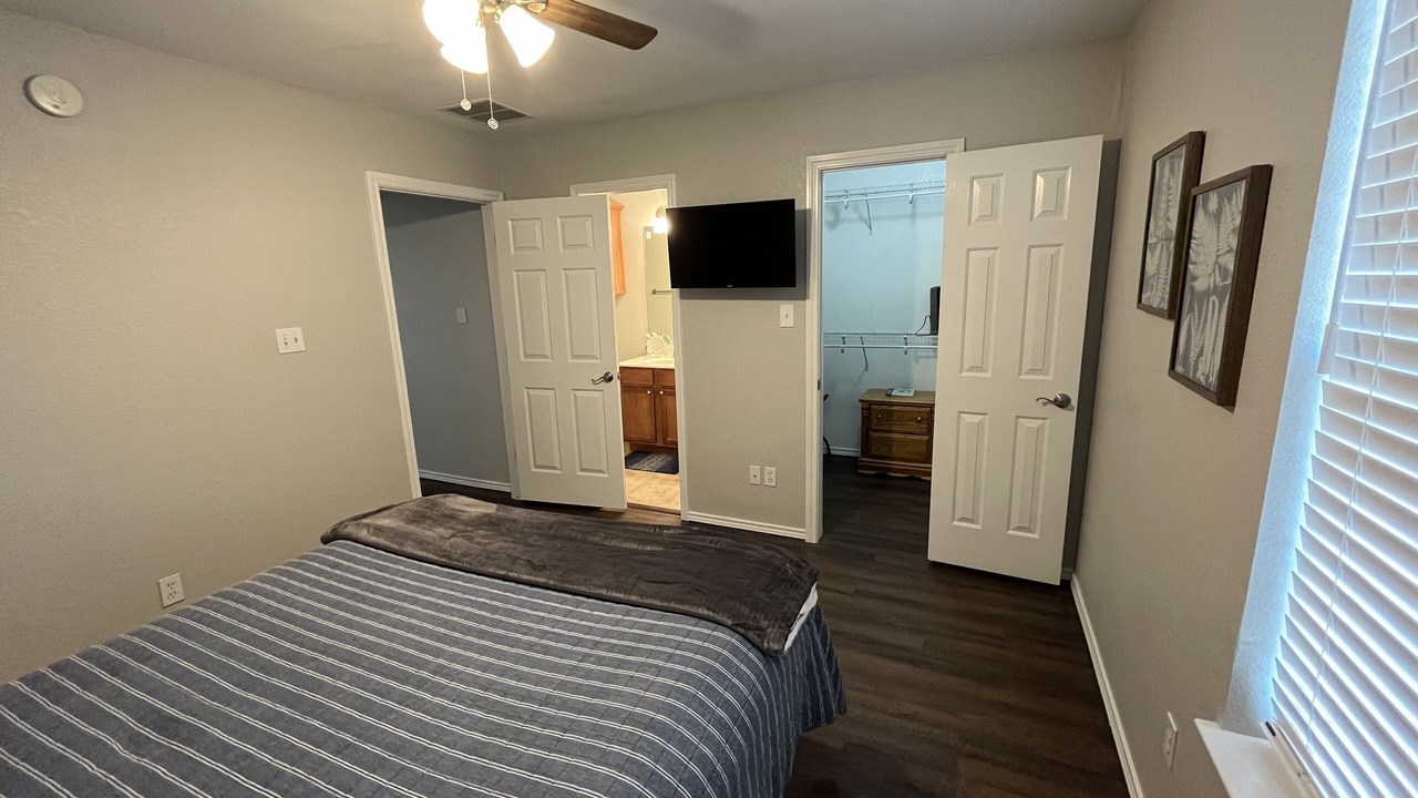 Photo of Bedroom in North Overton