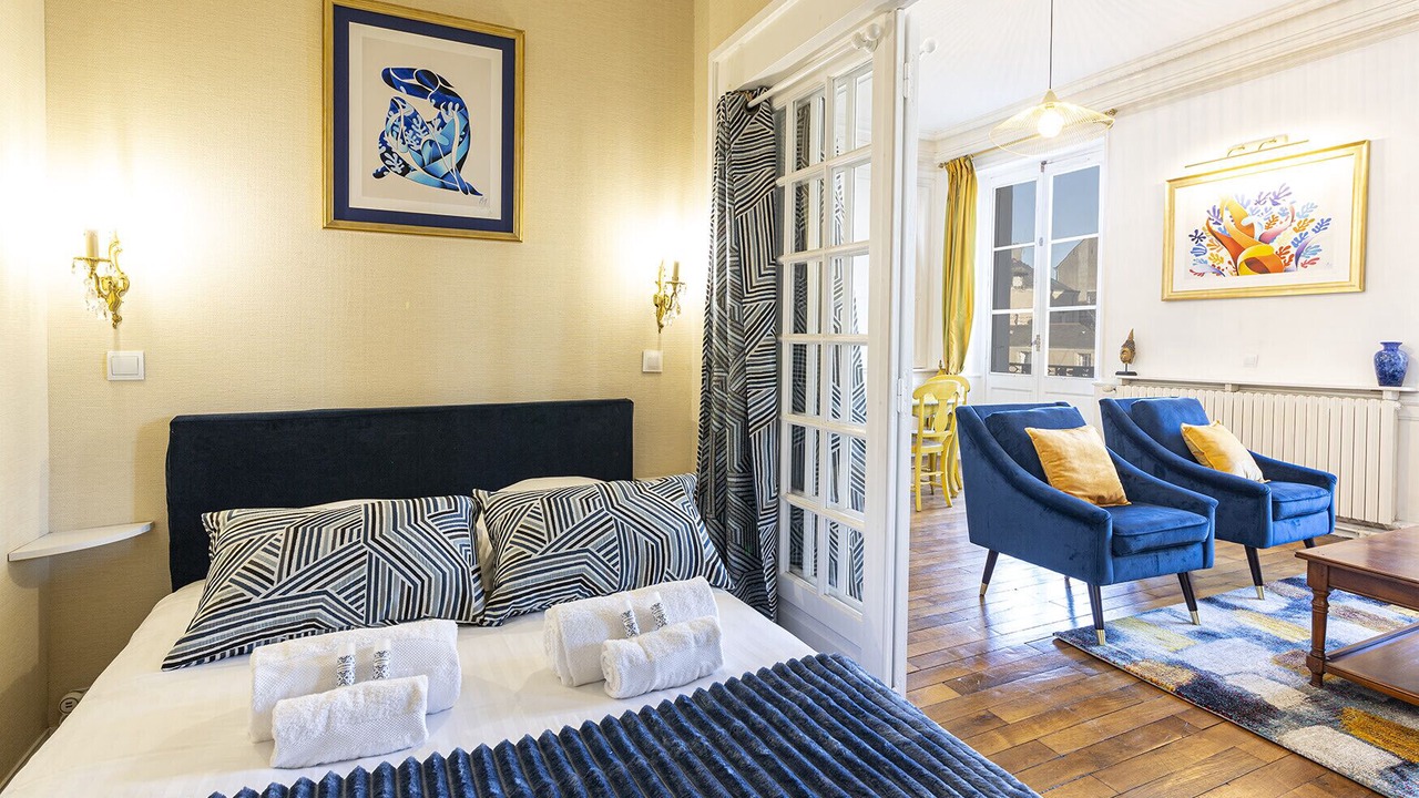 Photo of Bedroom in Downtown Angers