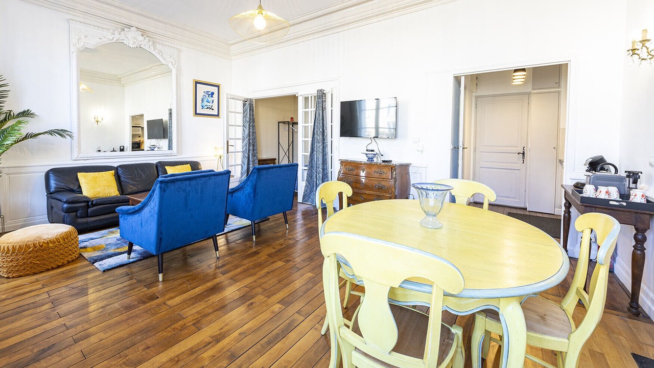 Photo of Others in Downtown Angers