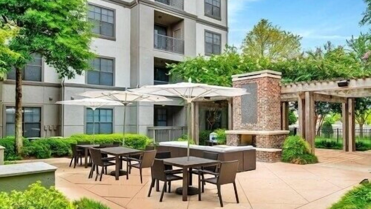 Photo of Outdoor in Braeswood Place