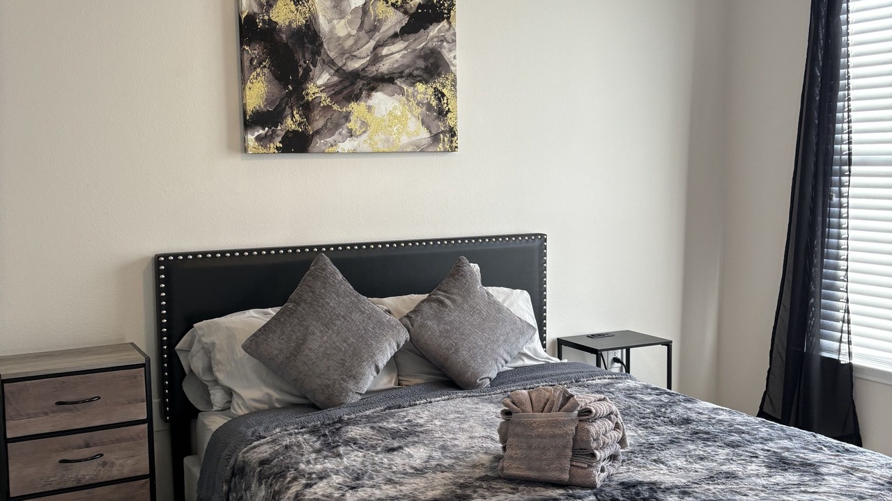 Photo of Bedroom in Braeswood Place