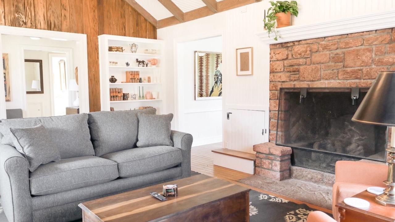Photo of Livingroom in Central Oklahoma City