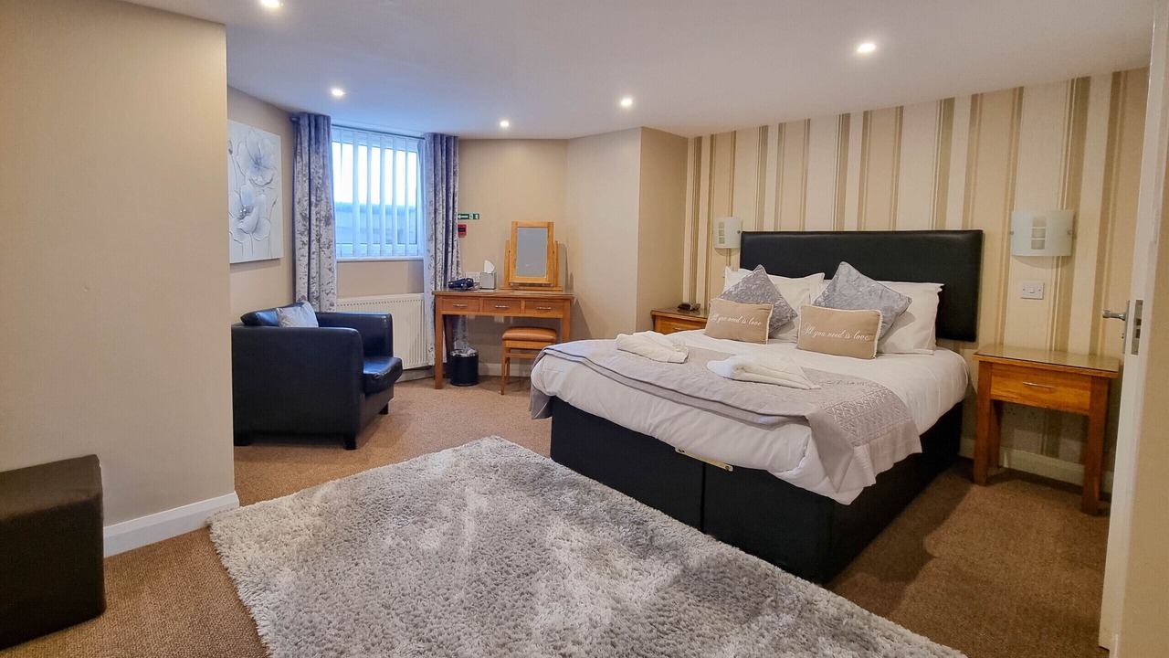 Photo of Others in Bispham