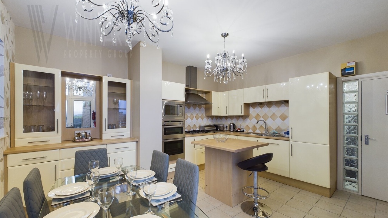 Photo of Others in Bispham