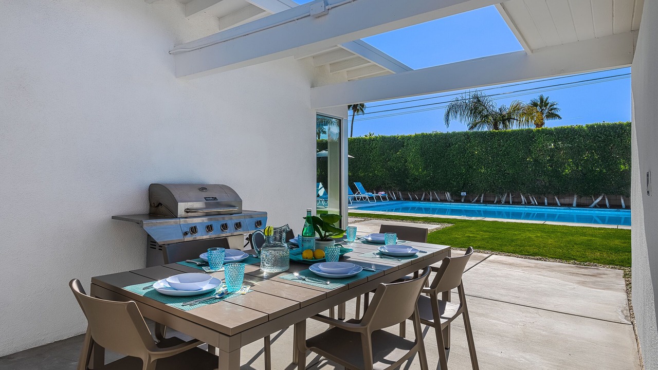 Photo of Outdoor in Desert Park Estates