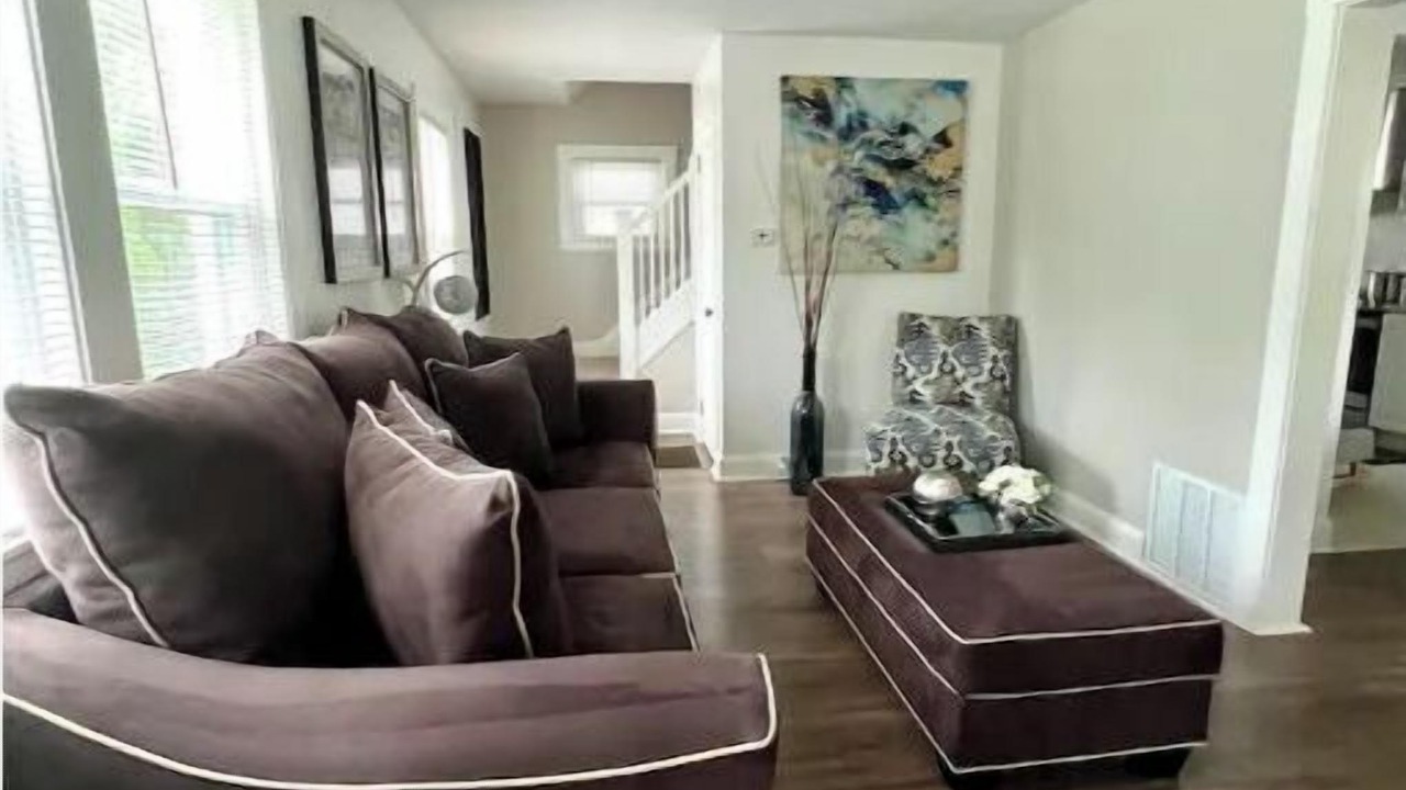 Photo of Livingroom in Watertown