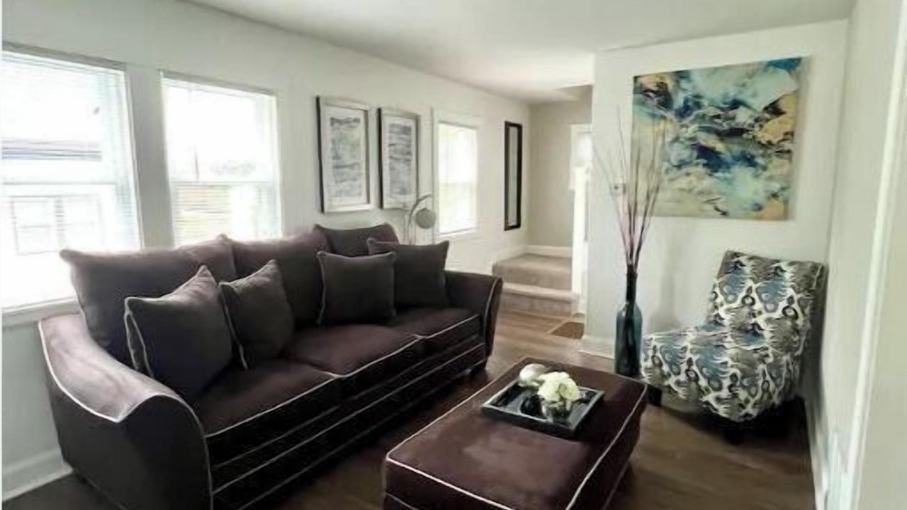 Photo of Livingroom in Watertown
