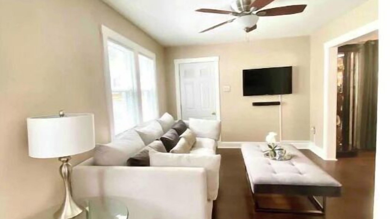 Photo of Livingroom in Watertown