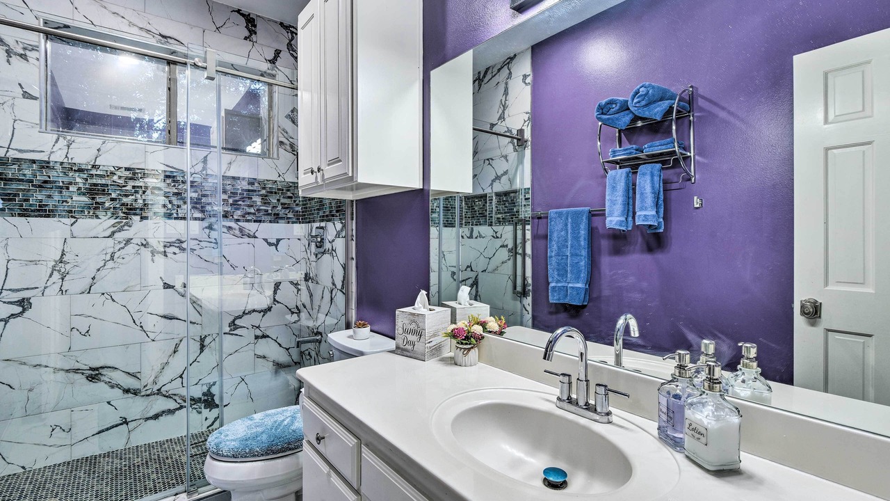 Photo of Bathroom in Argyle