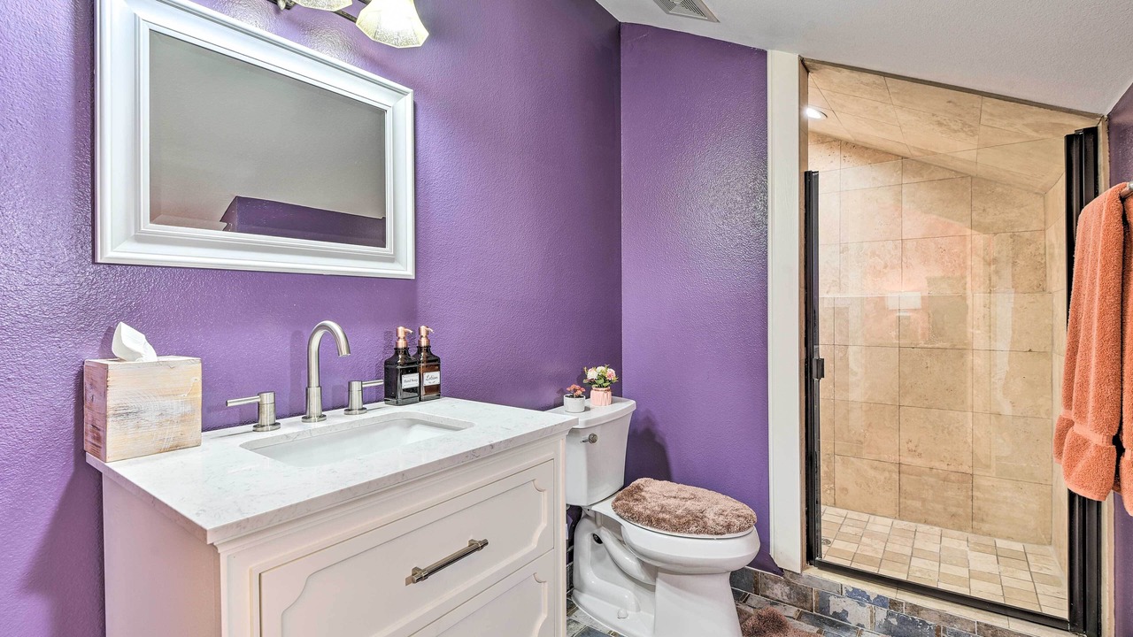 Photo of Bathroom in Argyle