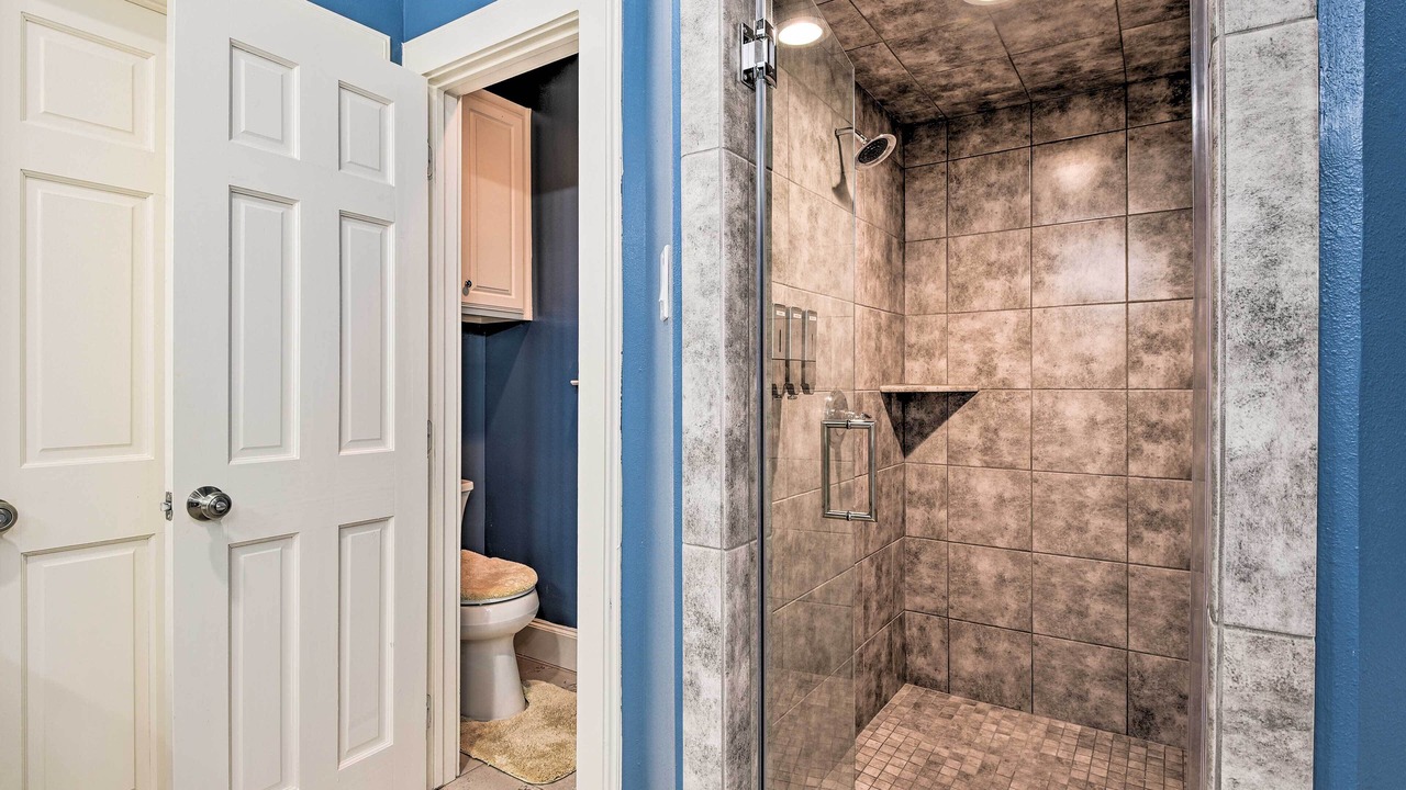 Photo of Bathroom in Argyle