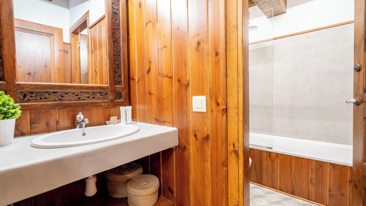 Photo of Bathroom in Garos