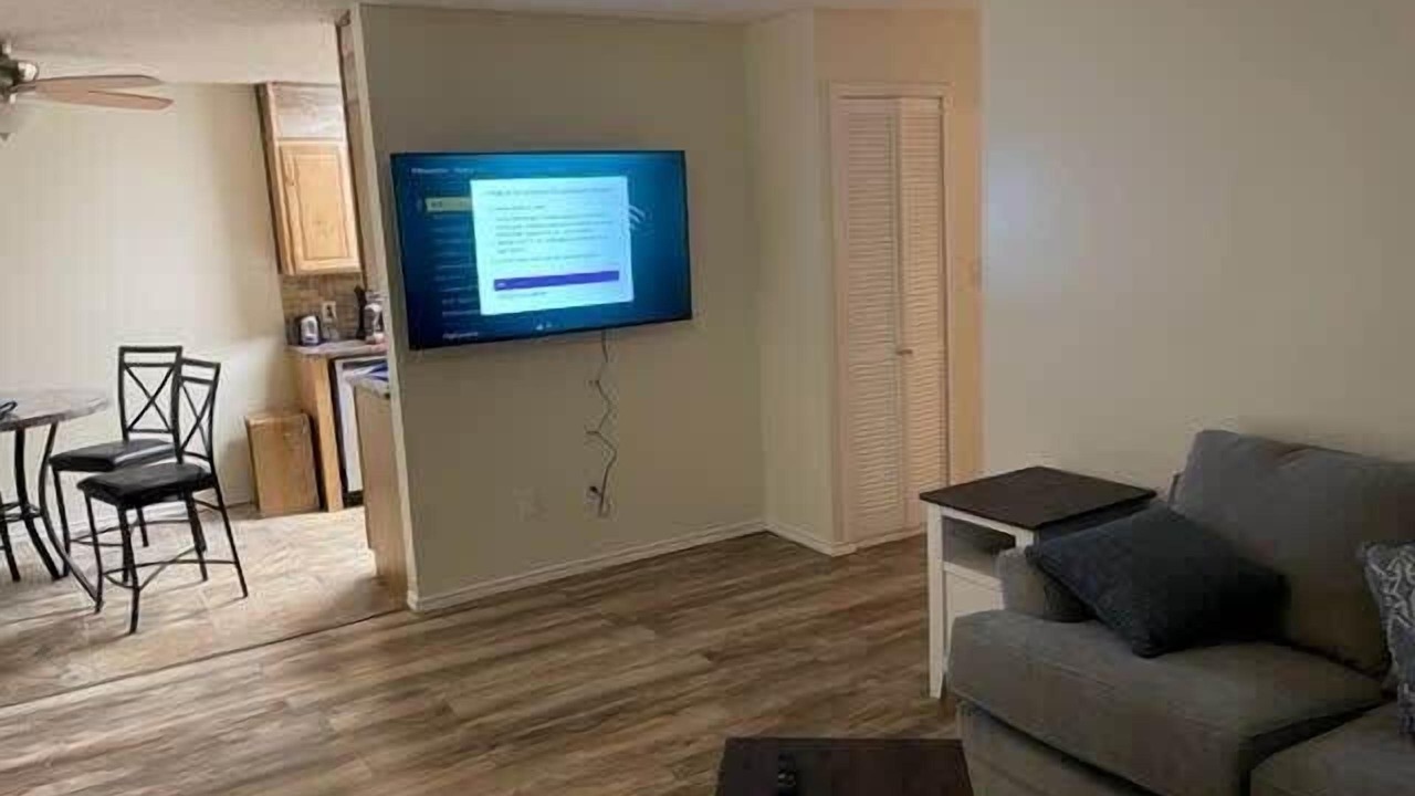 Photo of Livingroom in Lawton