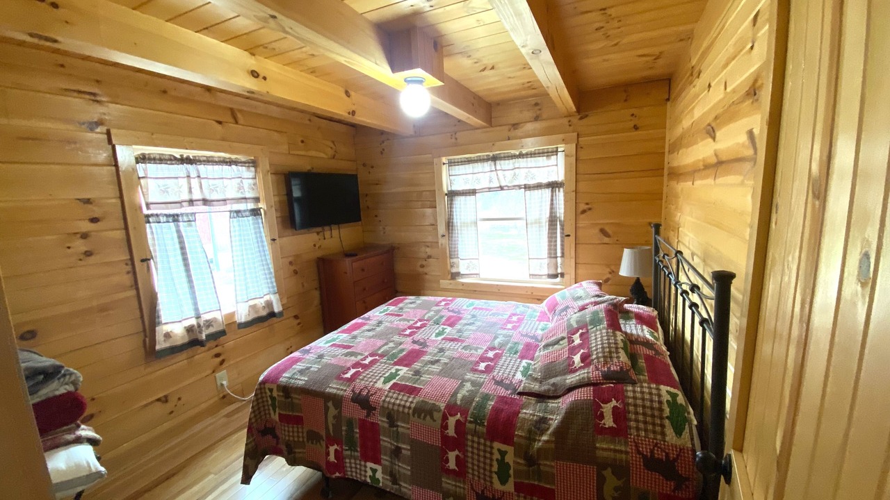 Photo of Bedroom in Waterville