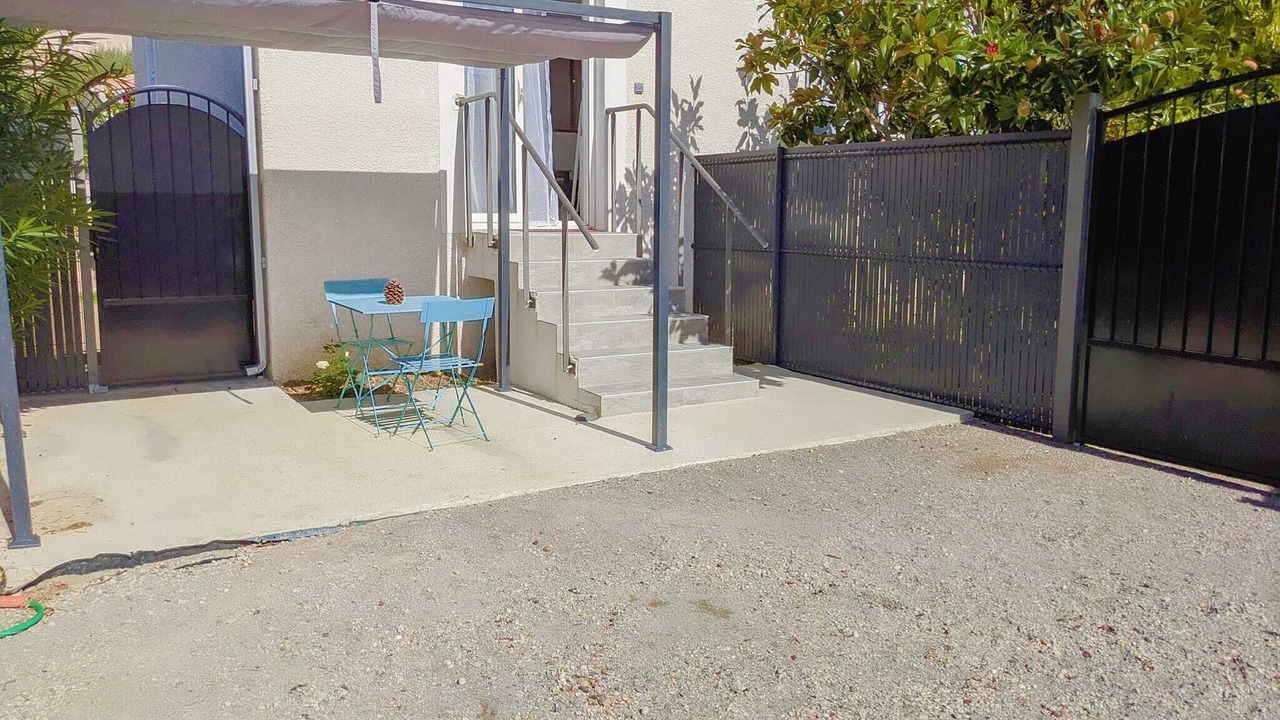 Photo of Patio Balcony in Balaruc-les-Bains