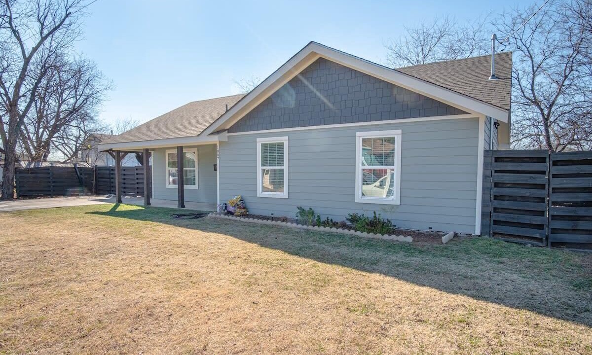 Photo of Outdoor in Denver Heights